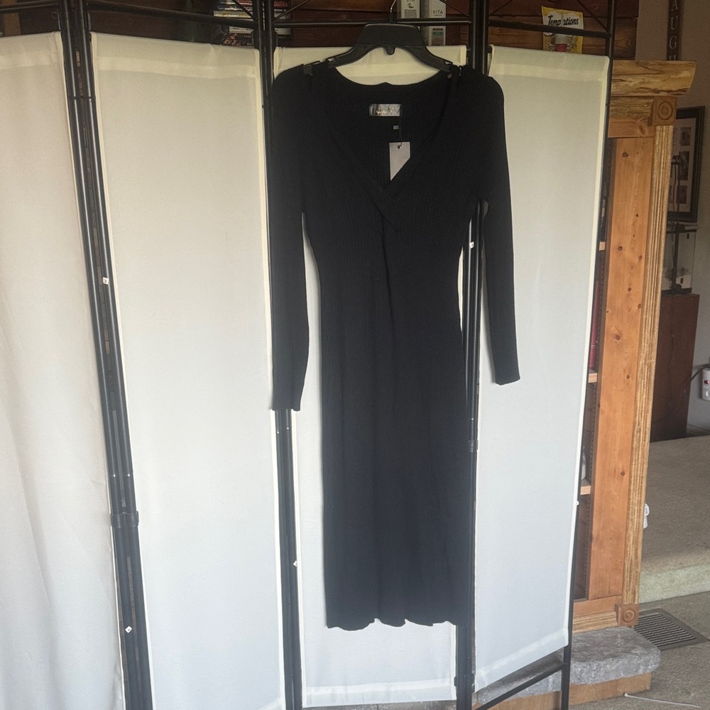 Chic Black Long Sleeve Dress